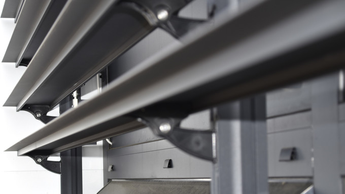 150E commercial aluminium louvres type