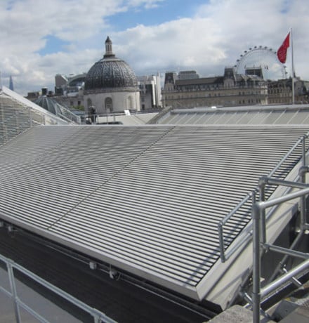 External commercial aluminium louvres for rooflight
